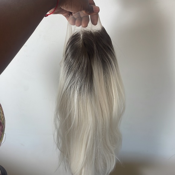 - - 💫24” BLONDE OMBRÉ NATURAL STRAIGHT LACE FRONT WIG - Picture 14 of 17